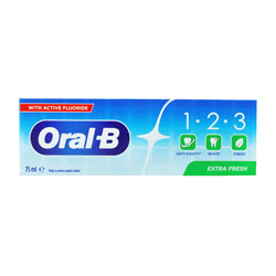 ORAL-B 123 EXTRA FRESH